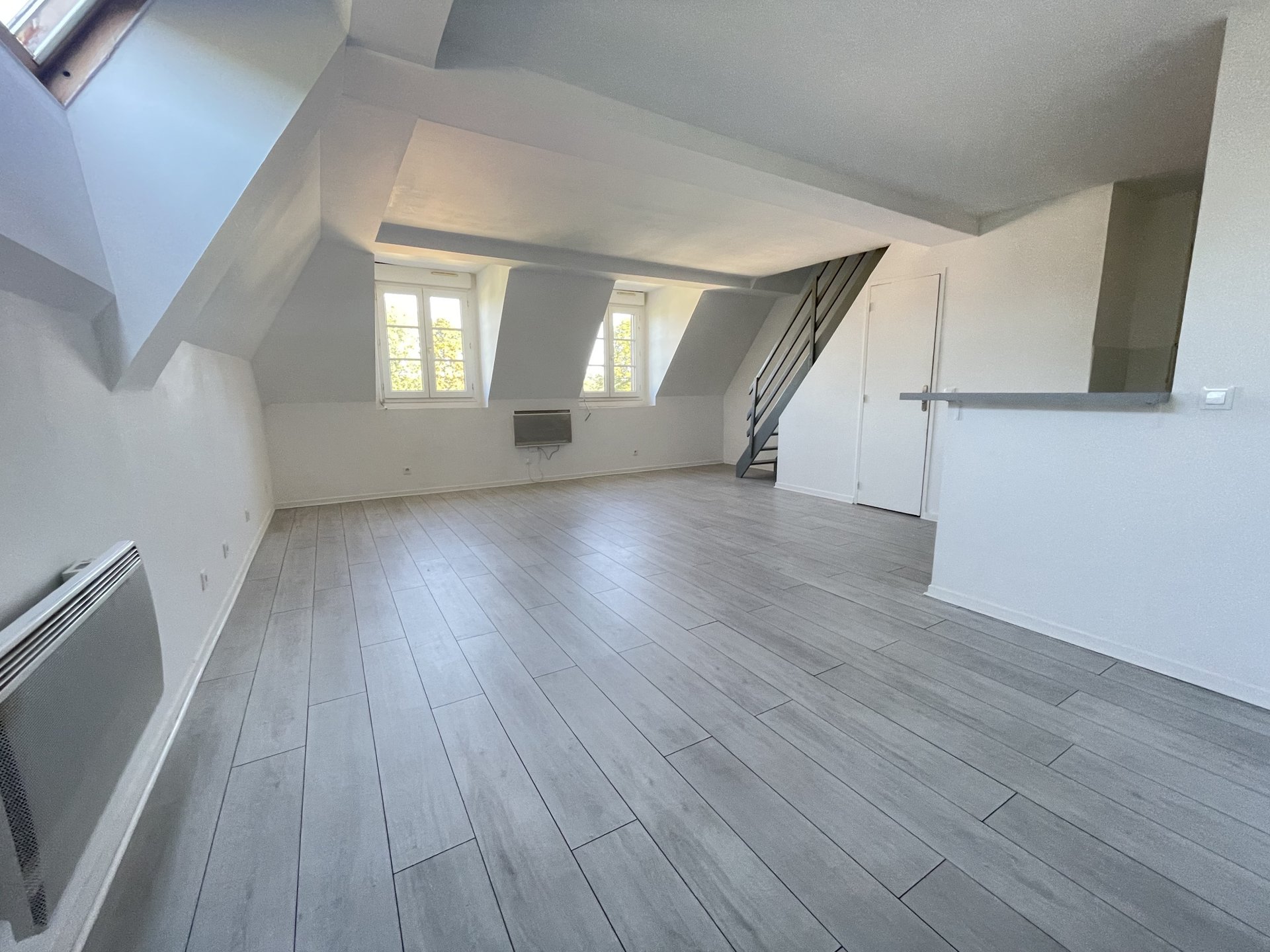 Appartement à louer, 2m², Corbeil-Essonnes