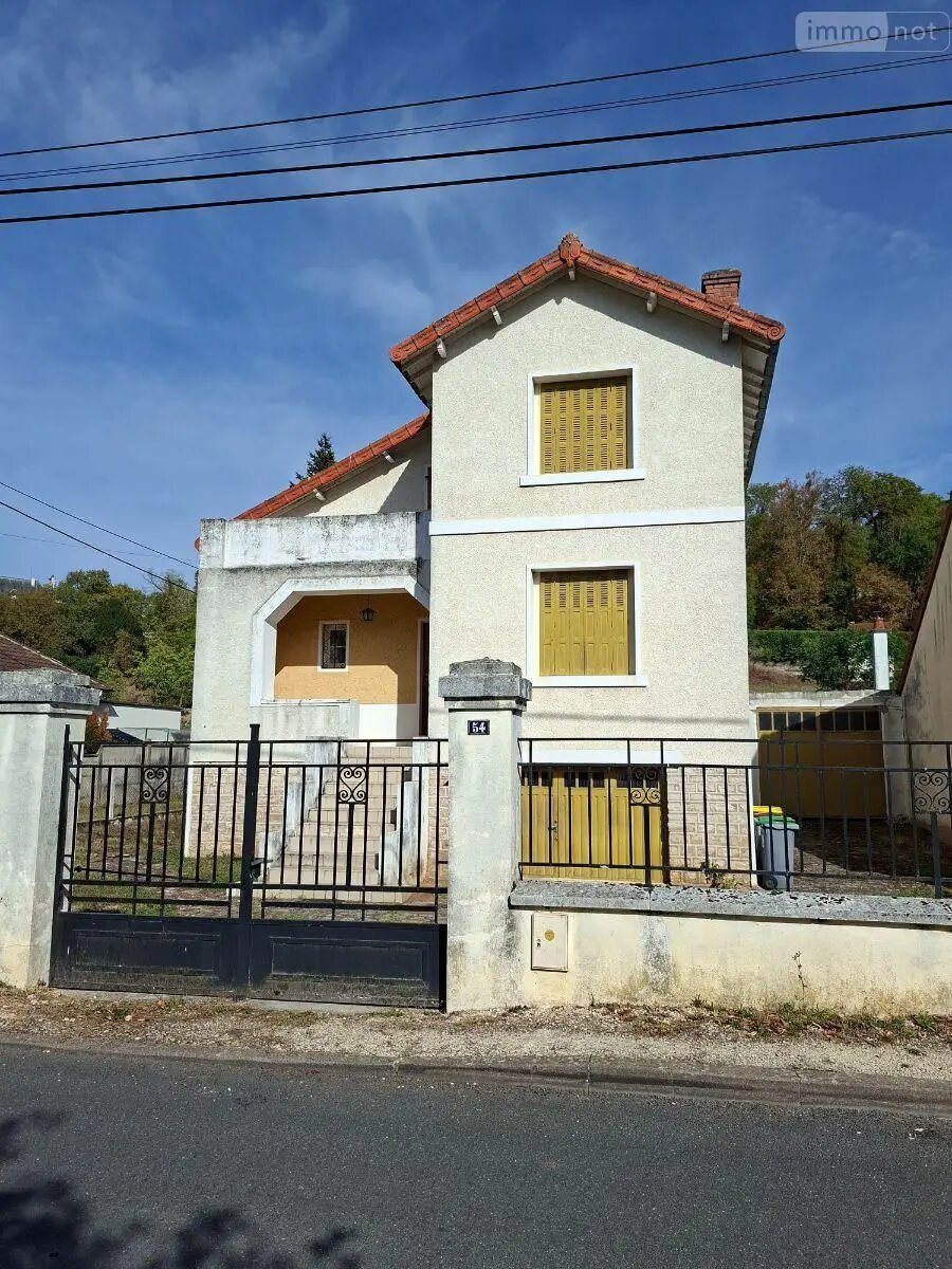 Maison à vendre, 88m², Saint-Amand-Montrond