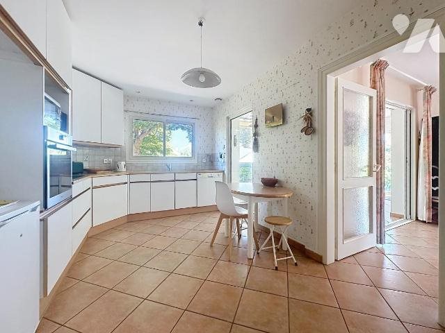 Maison à vendre, 230m², Larmor-Plage