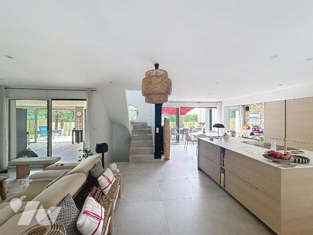 Maison à vendre, 221m², Lanester