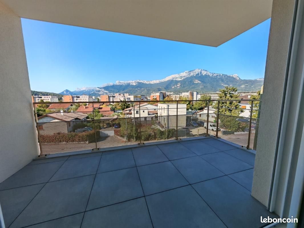 Appartement à louer, 67m², Échirolles