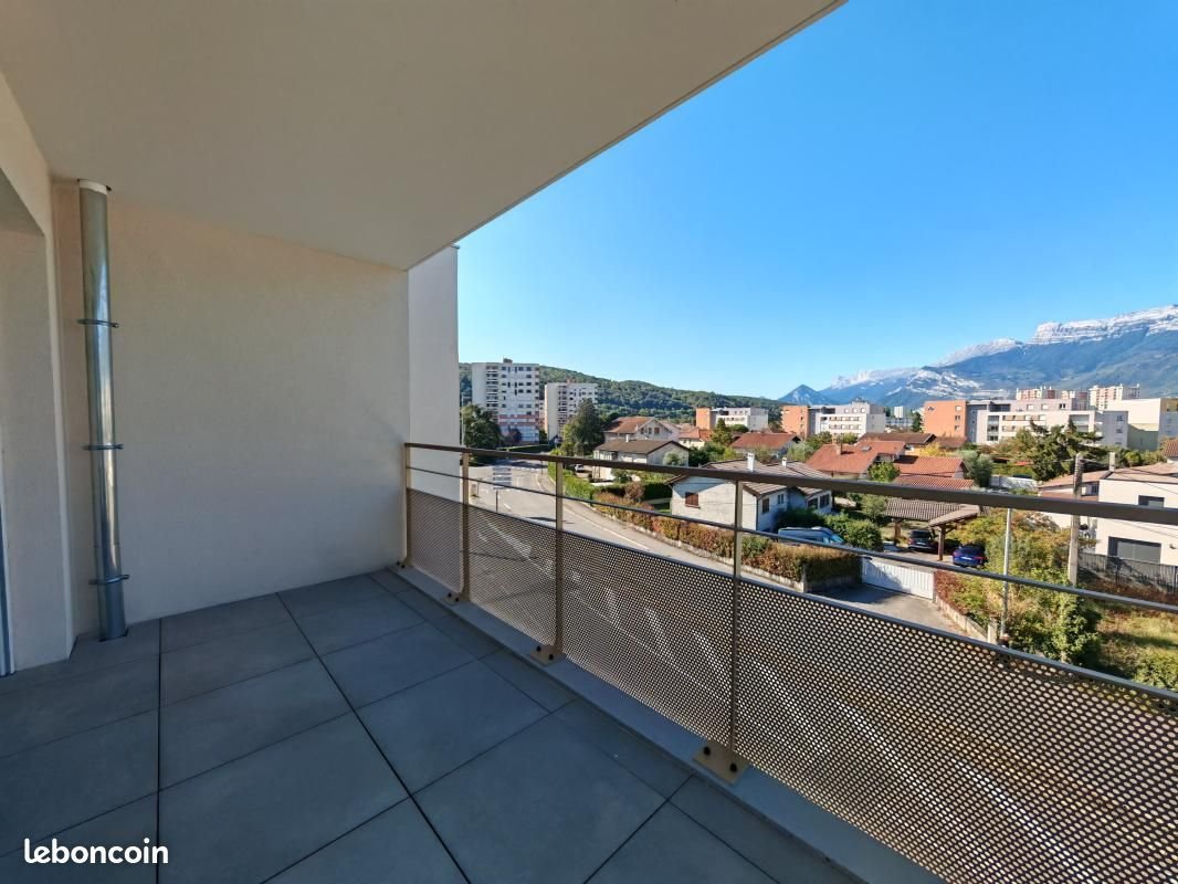 Appartement à louer, 67m², Échirolles