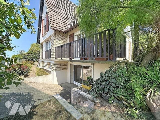 Maison à vendre, 165m², Colleville-Montgomery