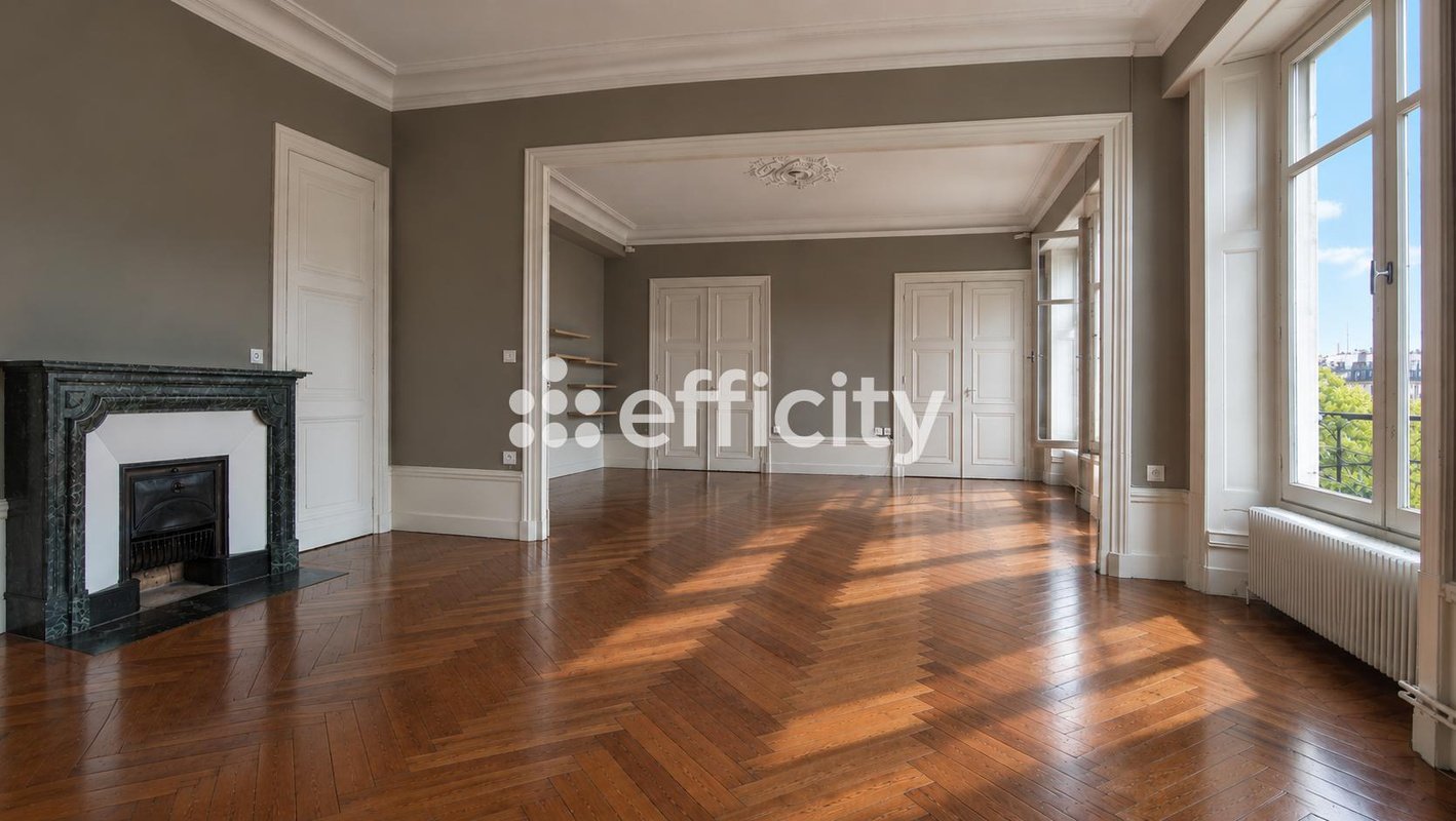 Appartement à vendre, 165m², Saint-Étienne