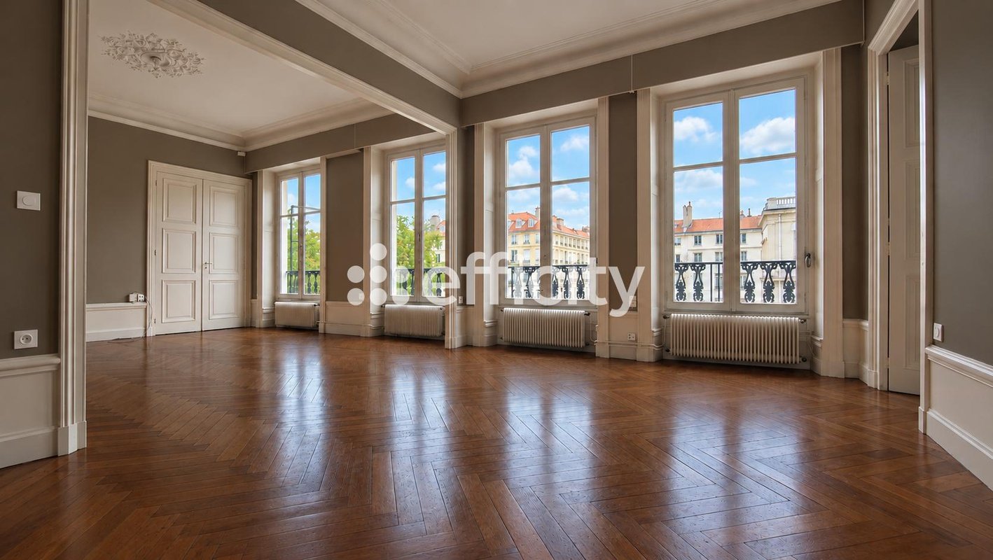 Appartement à vendre, 165m², Saint-Étienne