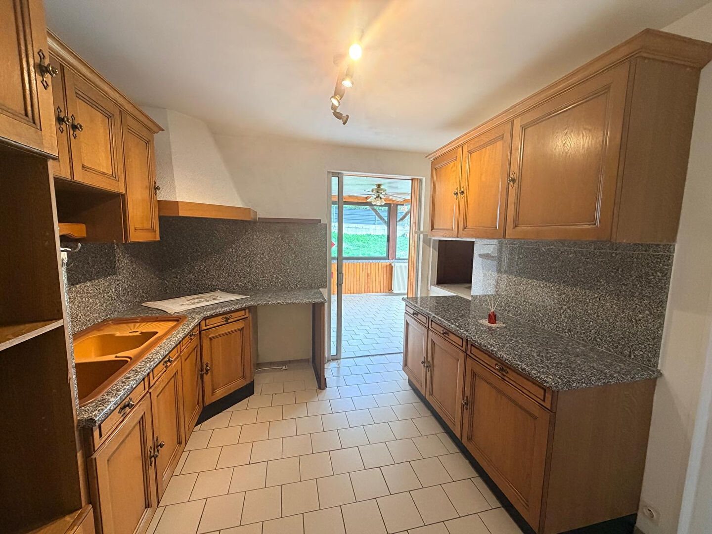 Maison à vendre, 185m², Figeac