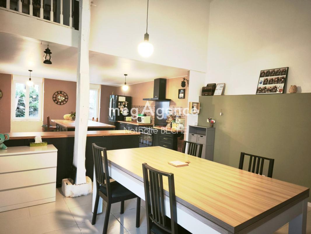 Maison à vendre, 178m², Val-de-Livenne