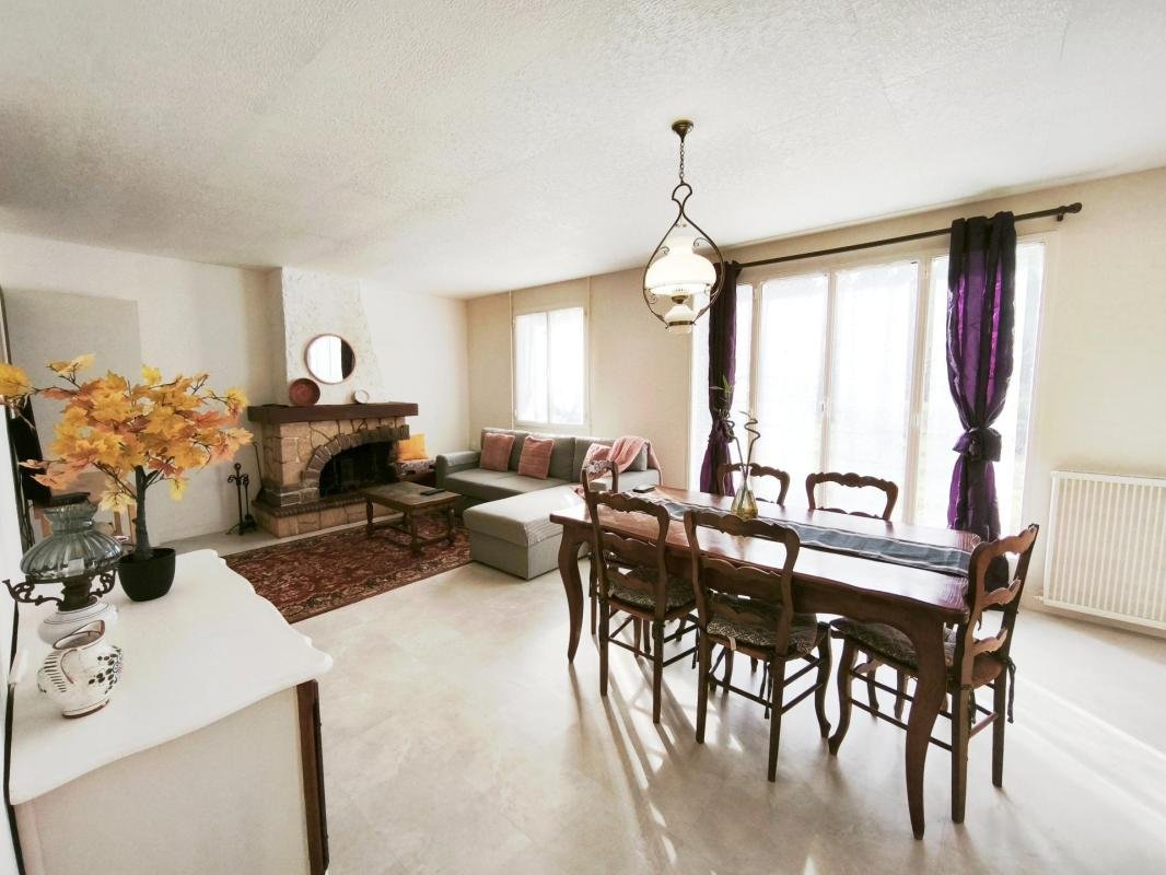 Maison à vendre, 94m², Montendre