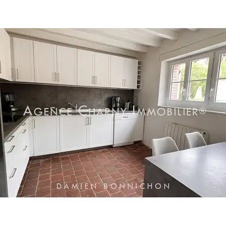 Maison à vendre, 232m², Champignelles