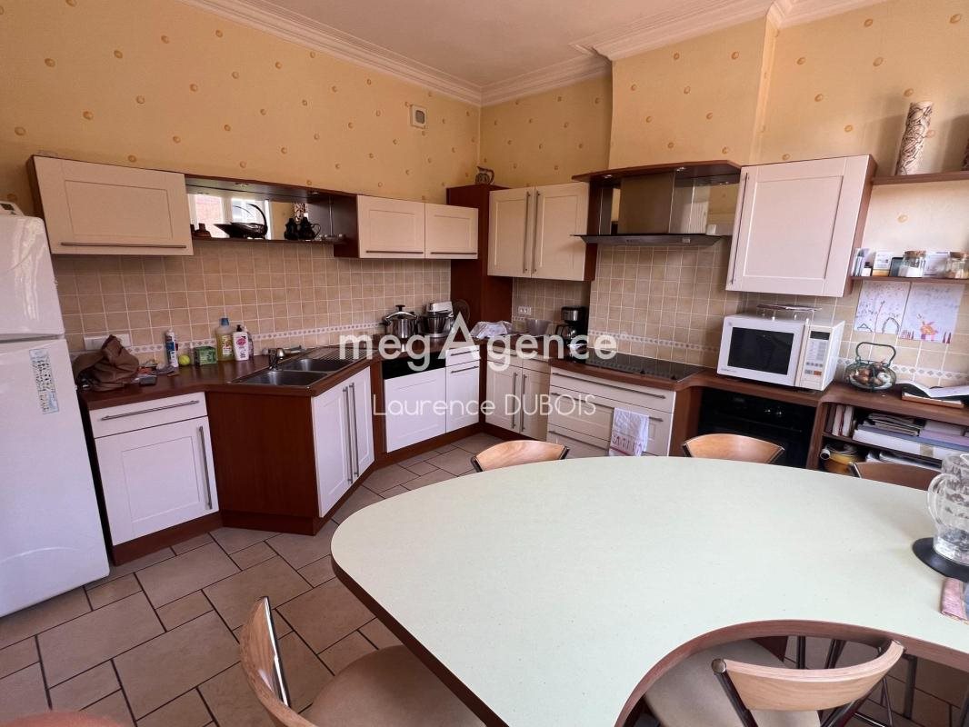 Maison à vendre, 227m², Cauchy-à-la-Tour