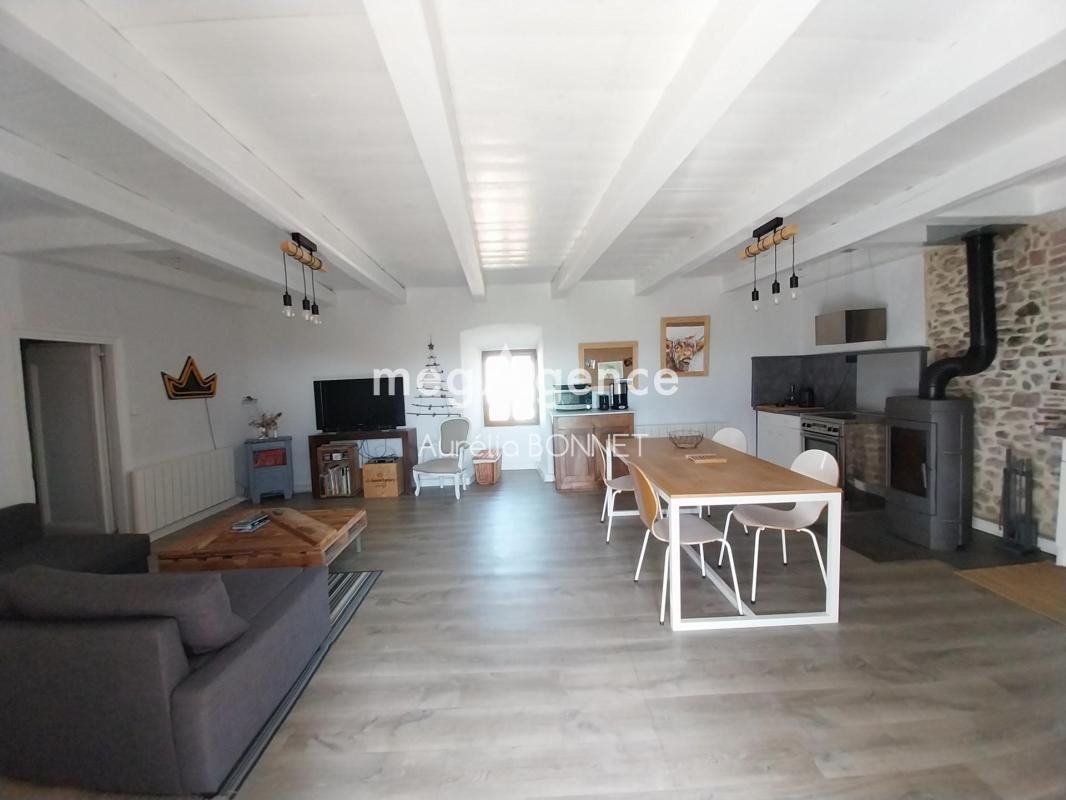 Maison à vendre, 200m², Apchat