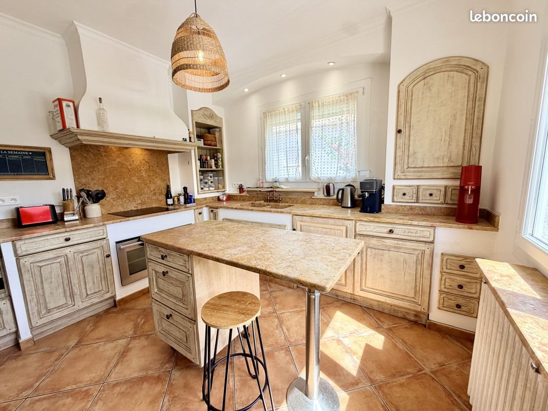 Maison à vendre, 194m², Saint-Chinian