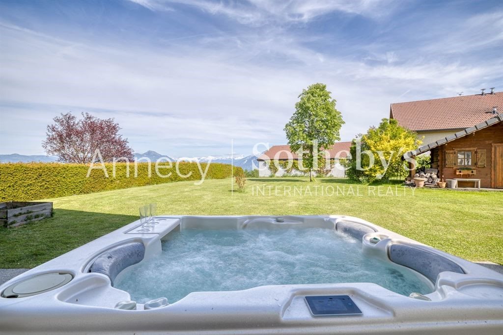 Maison à vendre, 206m², Pers-Jussy
