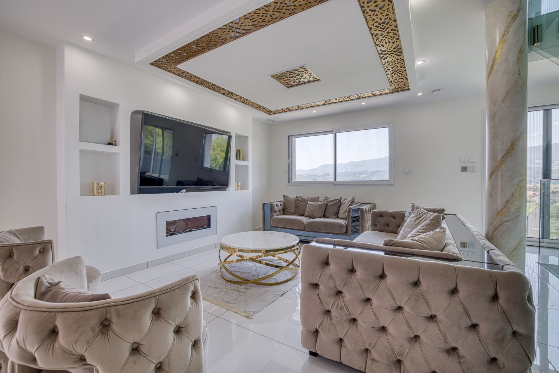 Maison à vendre, 261m², Vallières-sur-Fier