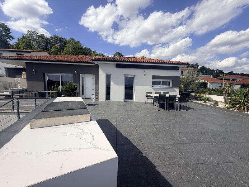 Maison à vendre, 3m², Châteaugay