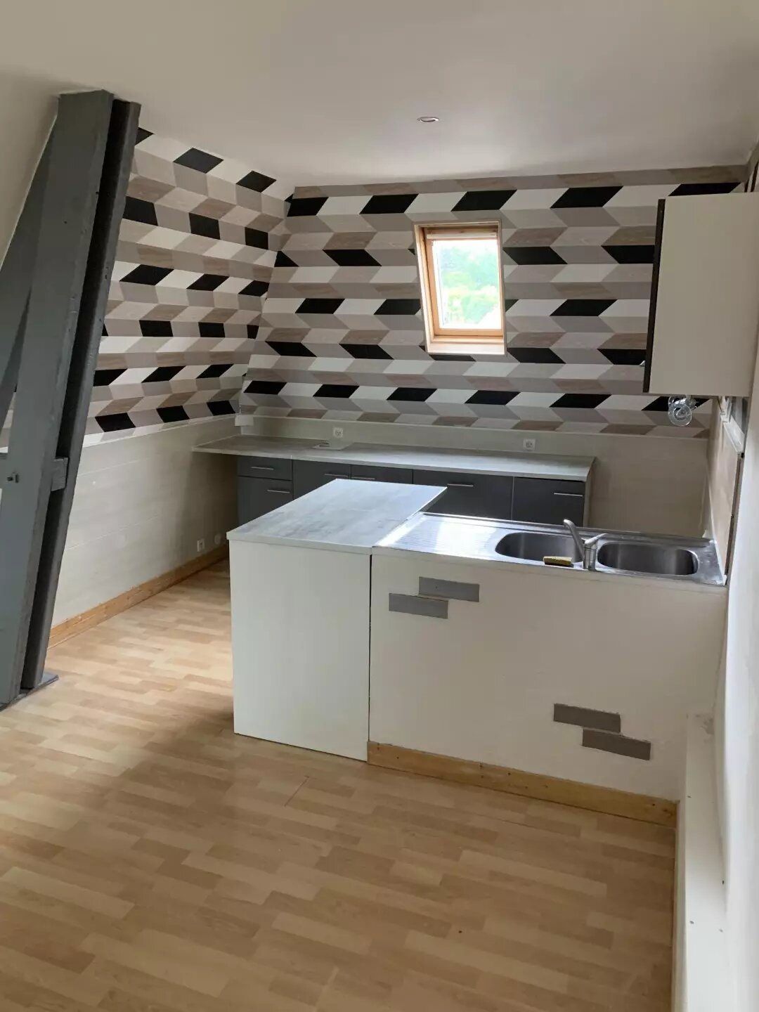 Appartement à louer, 67m², Le Houlme