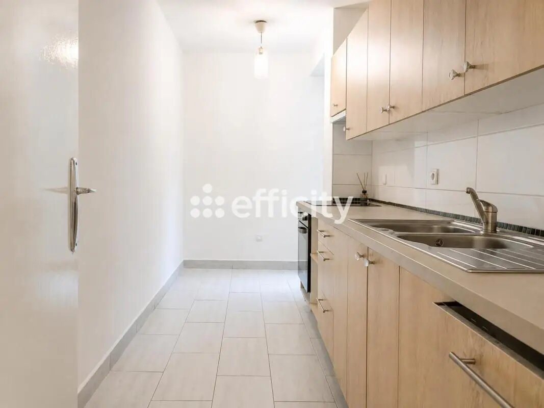 Appartement à vendre, 71m², Evry