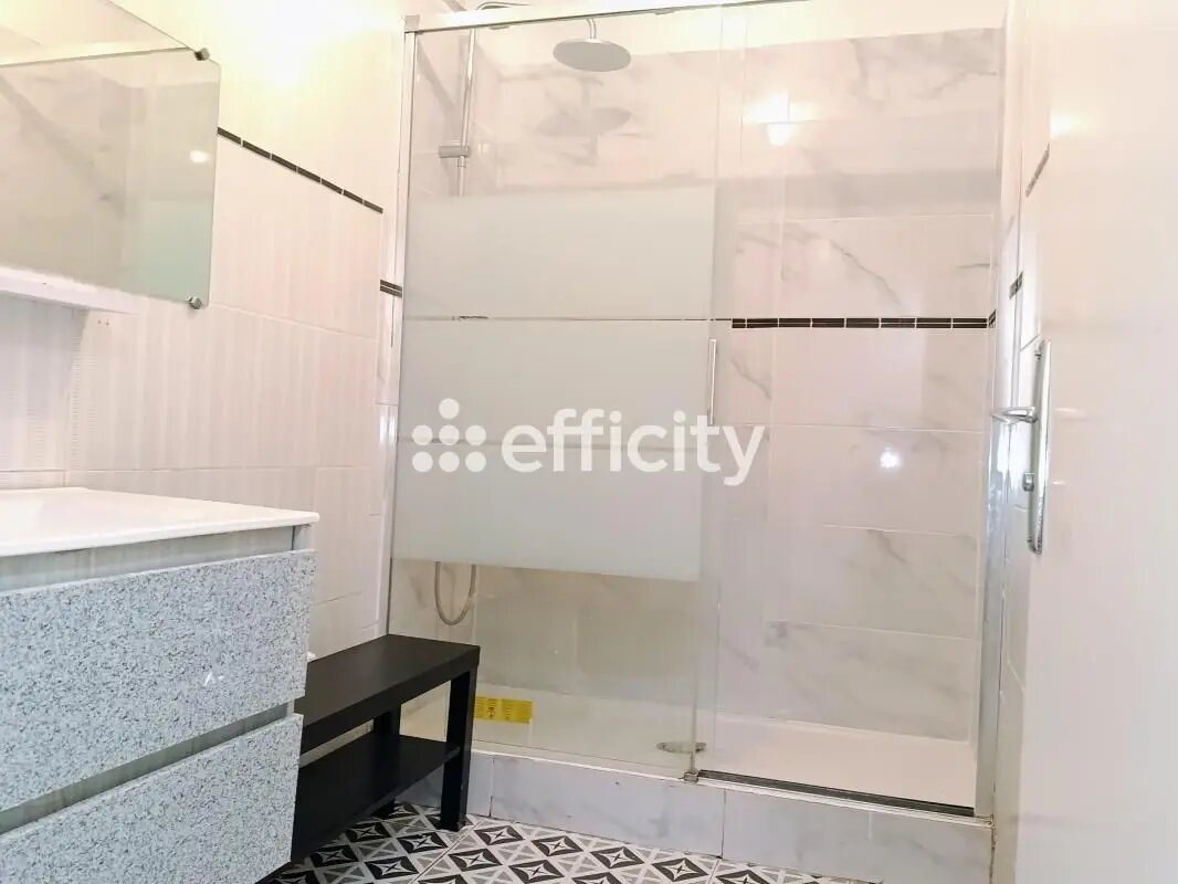 Appartement à vendre, 71m², Evry