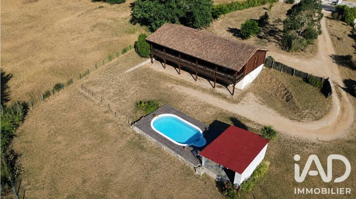 Maison à vendre, 132m², Chamadelle