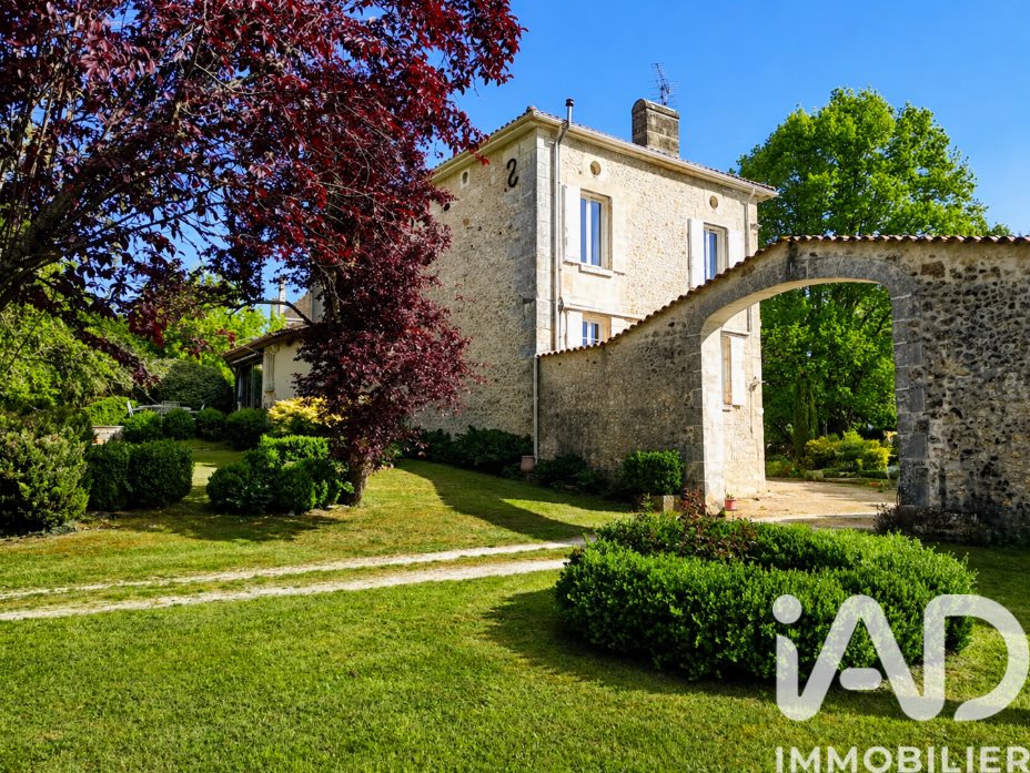 Maison à vendre, 223m², La Clotte