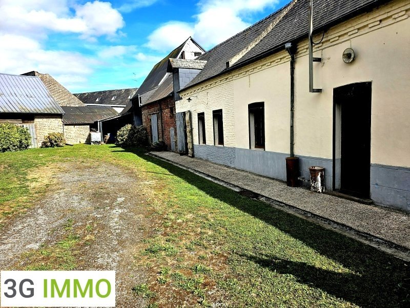 Maison à vendre, 2m², Guise
