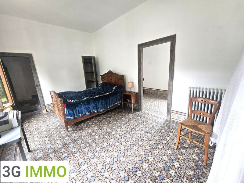 Maison à vendre, 2m², Guise
