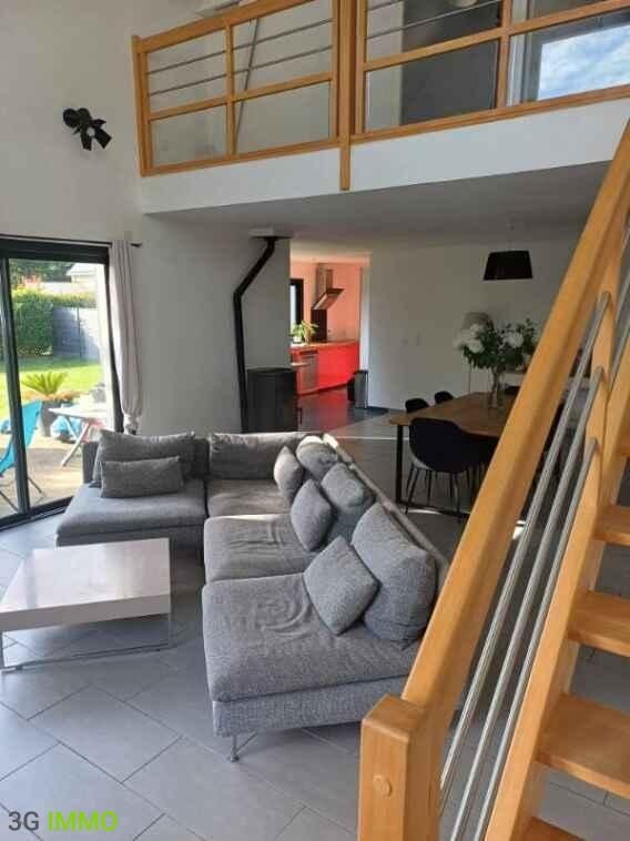 Maison à vendre, 4m², Tinténiac