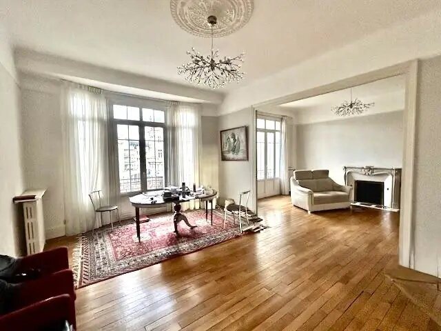 Appartement à vendre, 146m², Tours