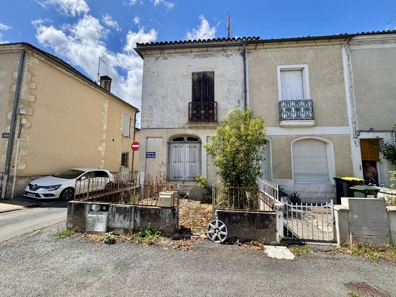 Maison à vendre, 2m², Sainte-Foy-la-Grande