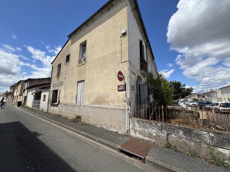 Maison à vendre, 2m², Sainte-Foy-la-Grande
