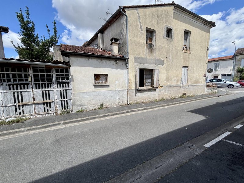Maison à vendre, 2m², Sainte-Foy-la-Grande