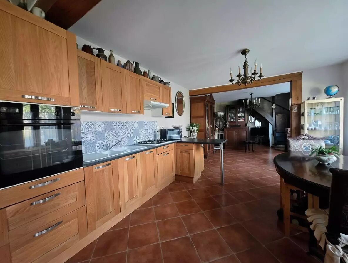 Maison à vendre, 111m², Pont-Sainte-Maxence