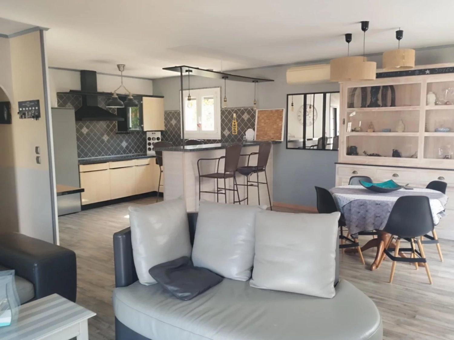 Maison à vendre, 135m², Vinassan
