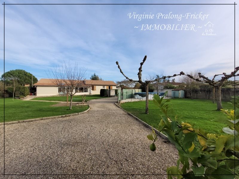 Maison à vendre, 135m², Saint-Pey-de-Castets