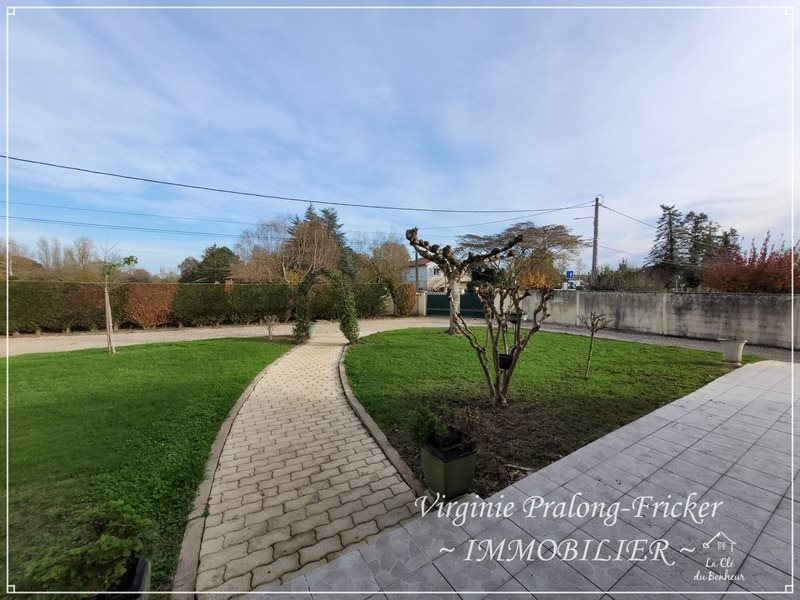 Maison à vendre, 135m², Saint-Pey-de-Castets