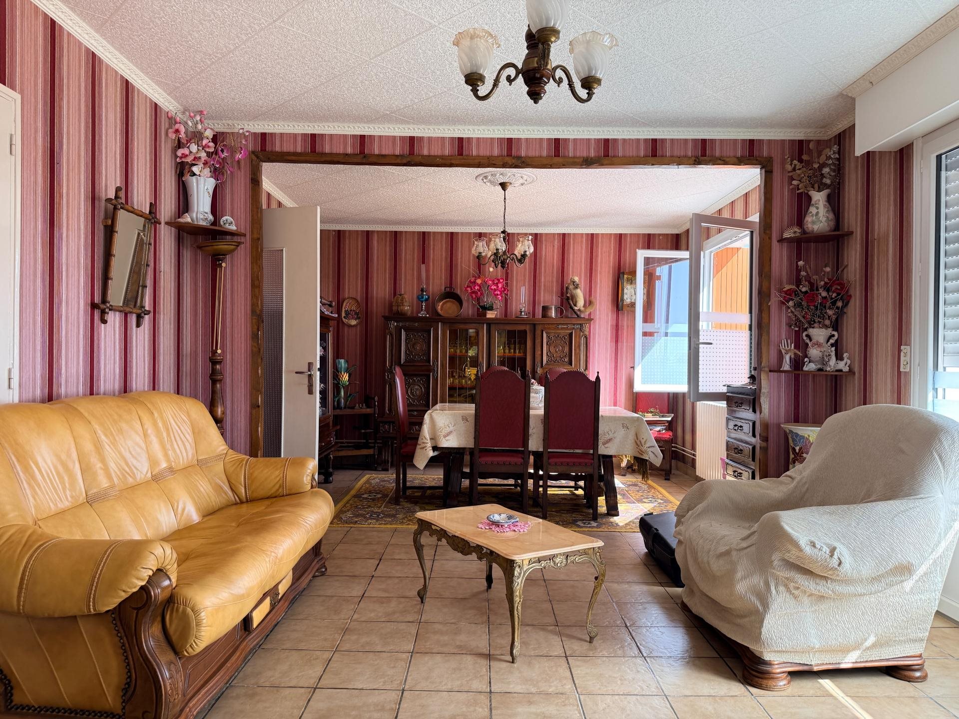 Maison à vendre, 107m², Saintes