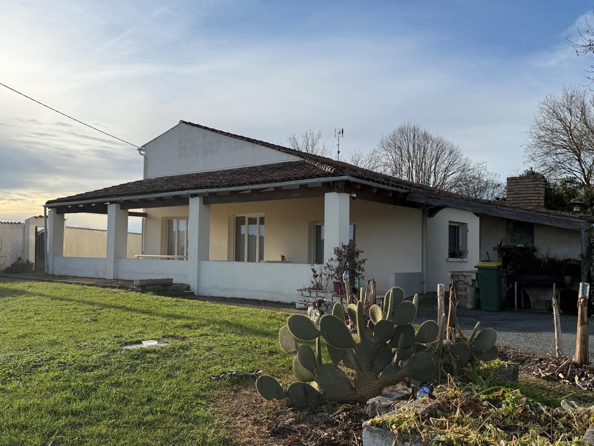Maison à vendre, 148m², Balanzac
