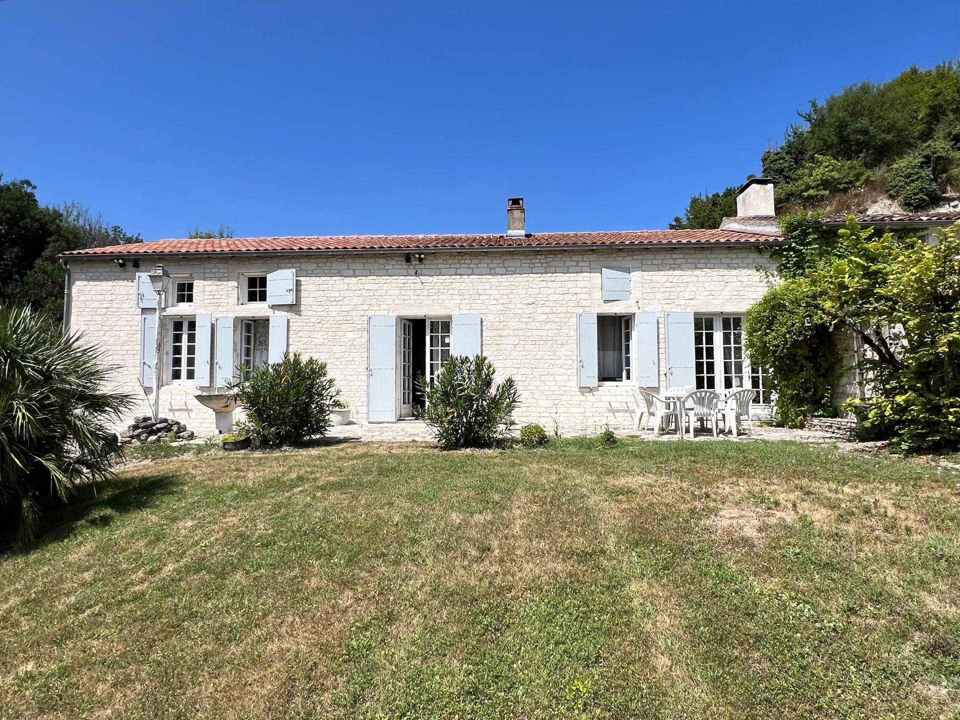 Maison à vendre, 195m², Dompierre-sur-Charente
