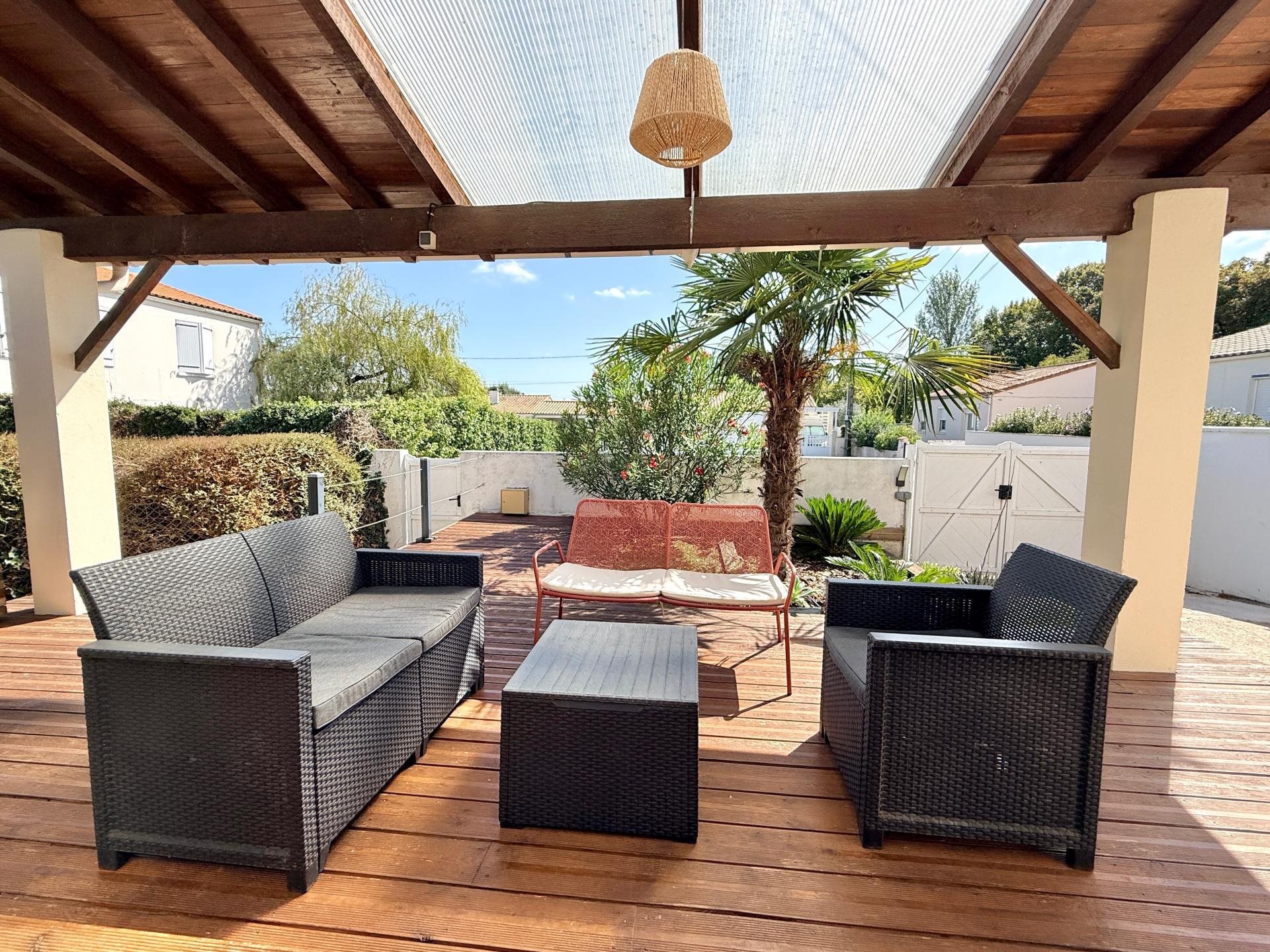 Maison à vendre, 92m², Saintes