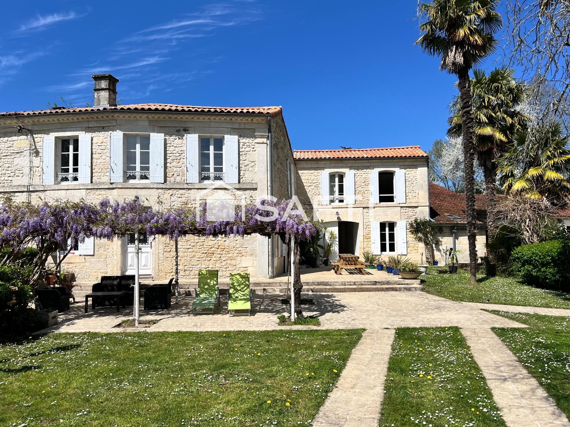 Maison à vendre, 246m², Chaniers