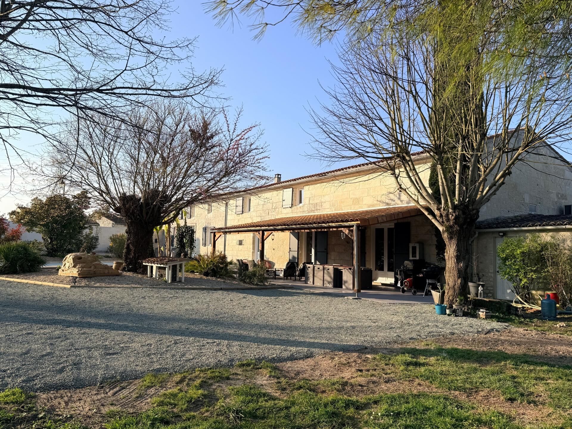 Maison à vendre, 265m², Saintes