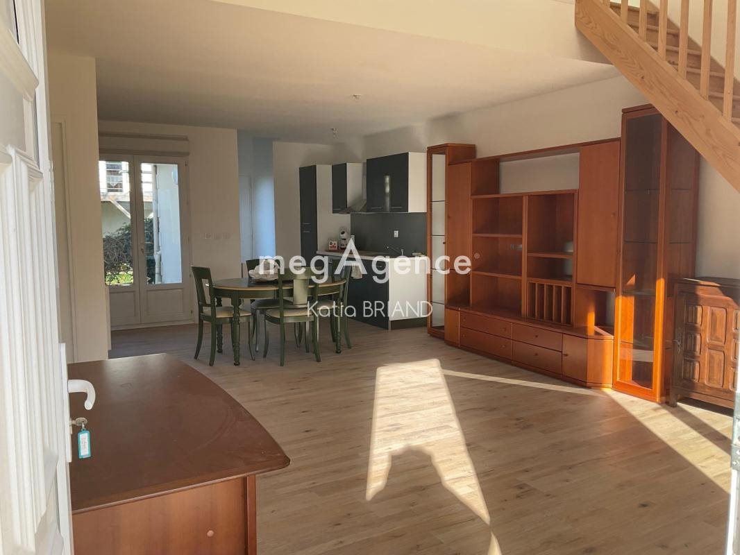 Maison à vendre, 98m², L'Huisserie