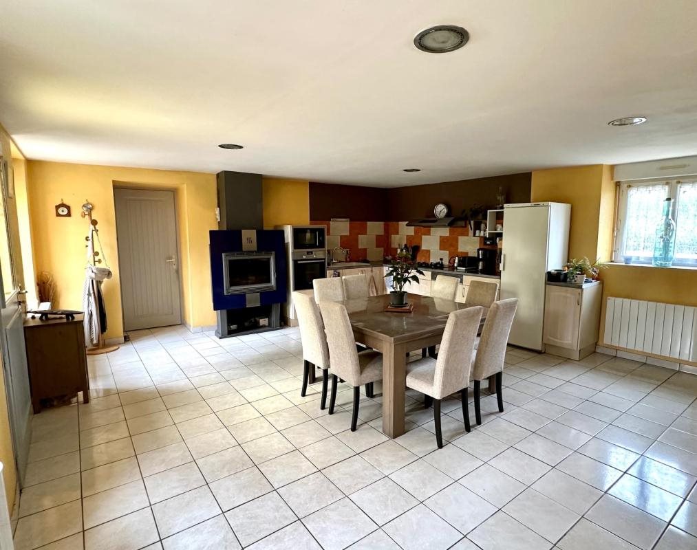 Maison à vendre, 153m², Trémorel