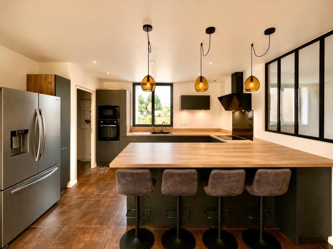 Maison à vendre, 111m², Bobital