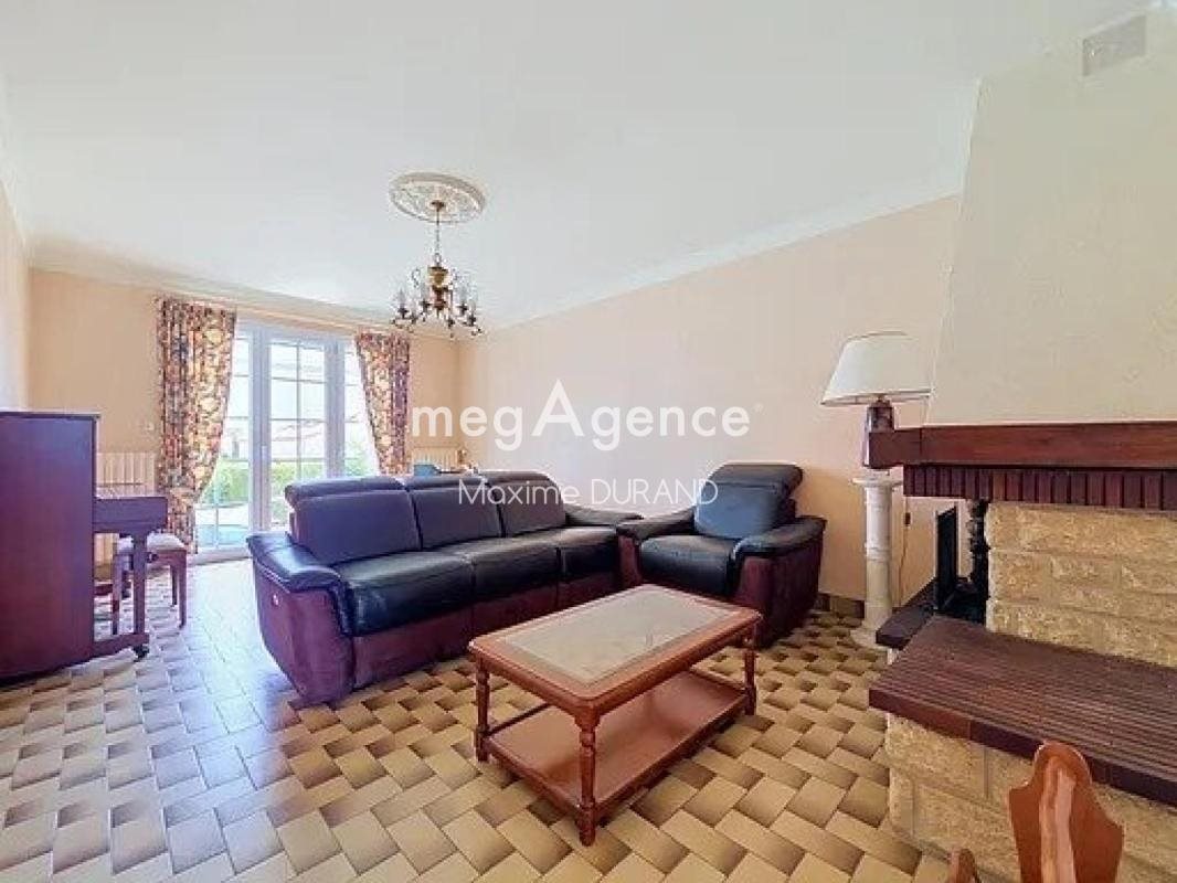 Maison à vendre, 110m², Saint-Pierre-des-Echaubrognes