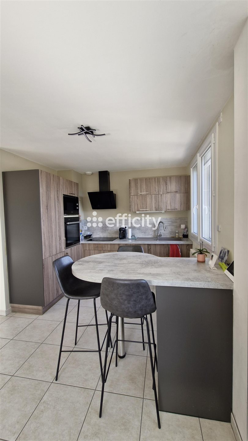 Maison à vendre, 115m², La Côte-Saint-André