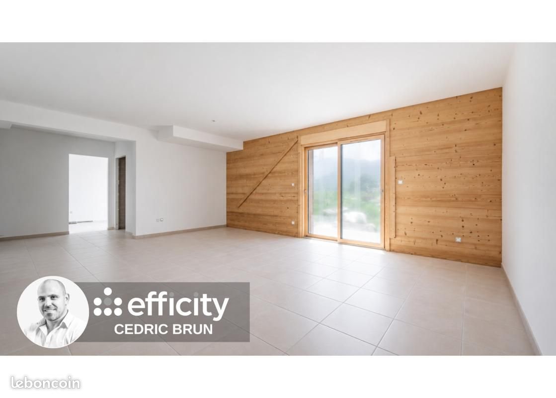 Appartement à vendre, 89m², Arâches-la-Frasse (Les Carroz d'Arâches)