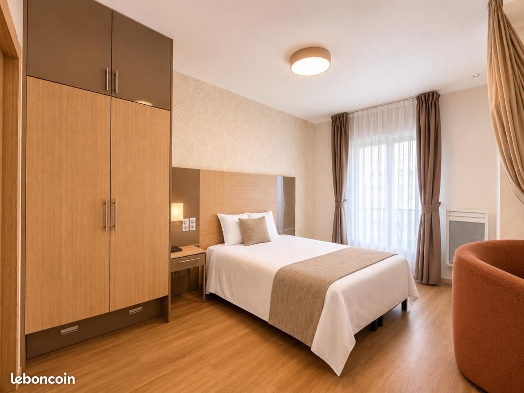 Appartement à louer, 34m², Uzès