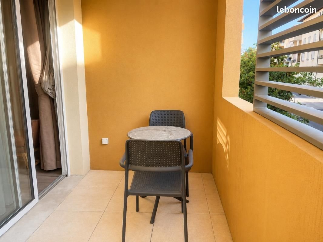 Appartement à louer, 34m², Uzès