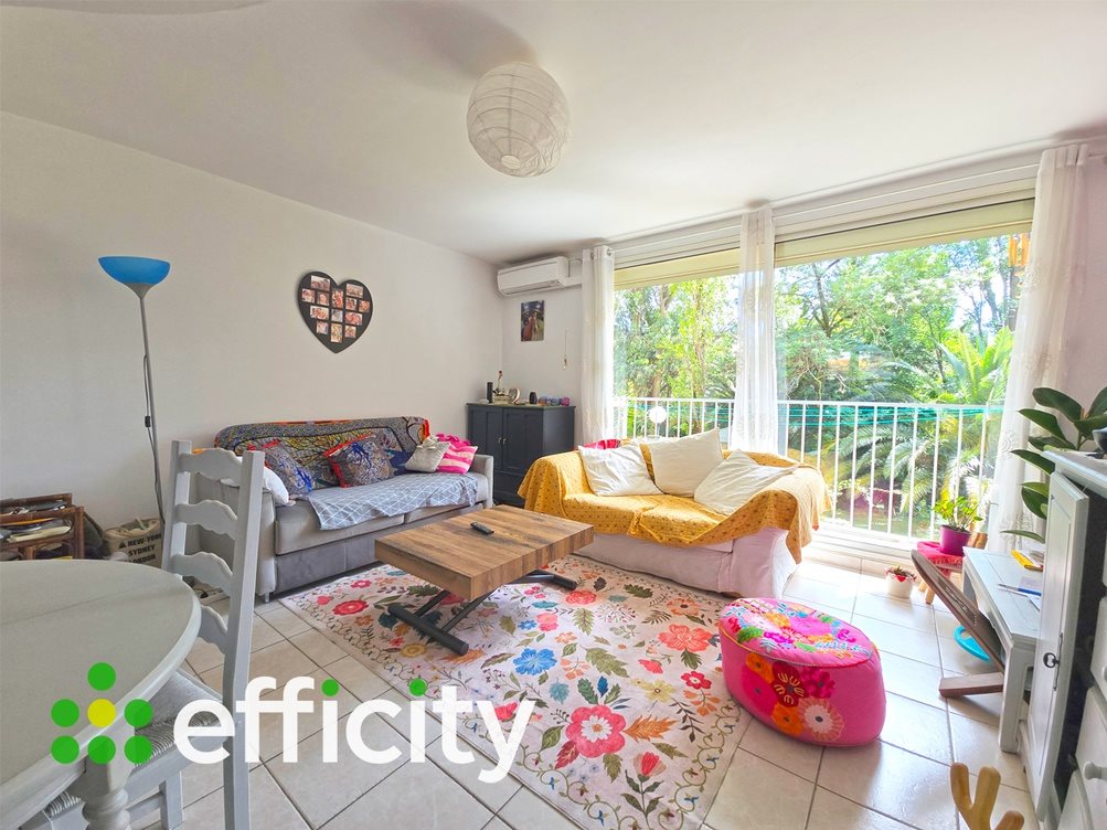 Appartement à vendre, 63m², Saint-Raphaël